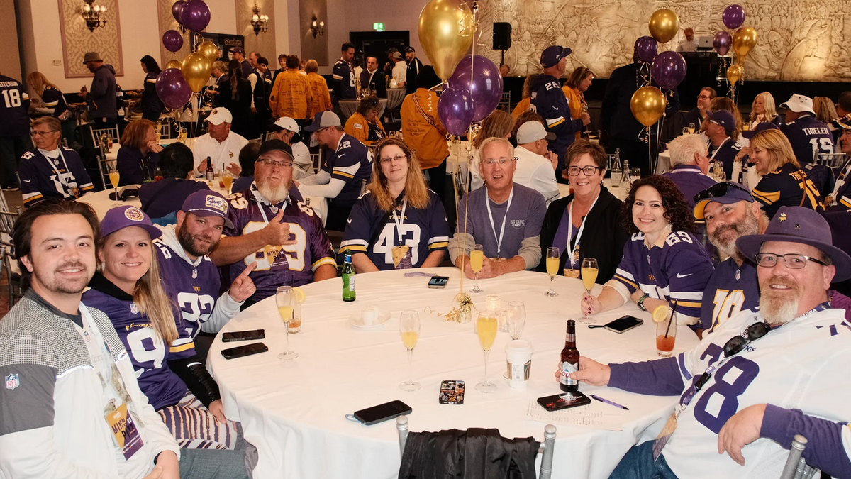 Group Football Travel: Why Traveling With Fellow Fans Changes The Experience
